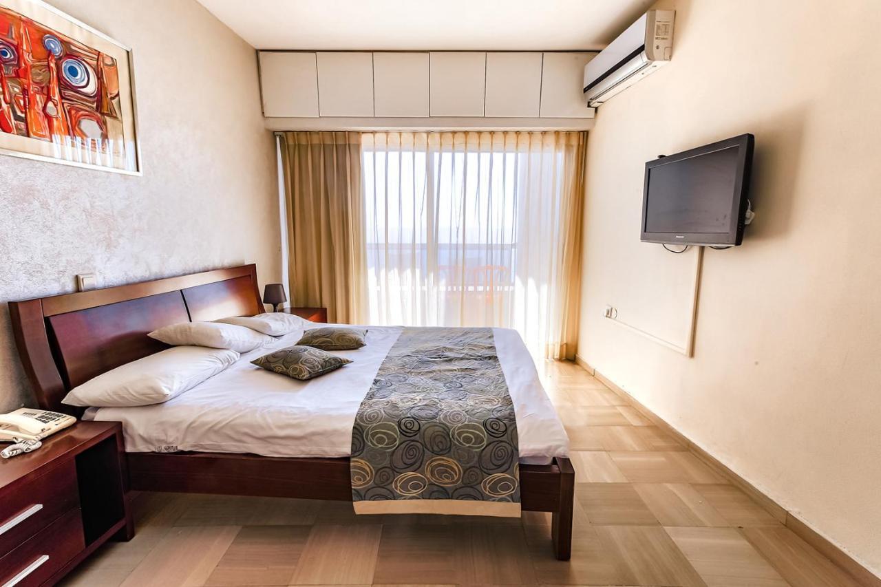 Hotel Blue Weiss Netanya Luaran gambar